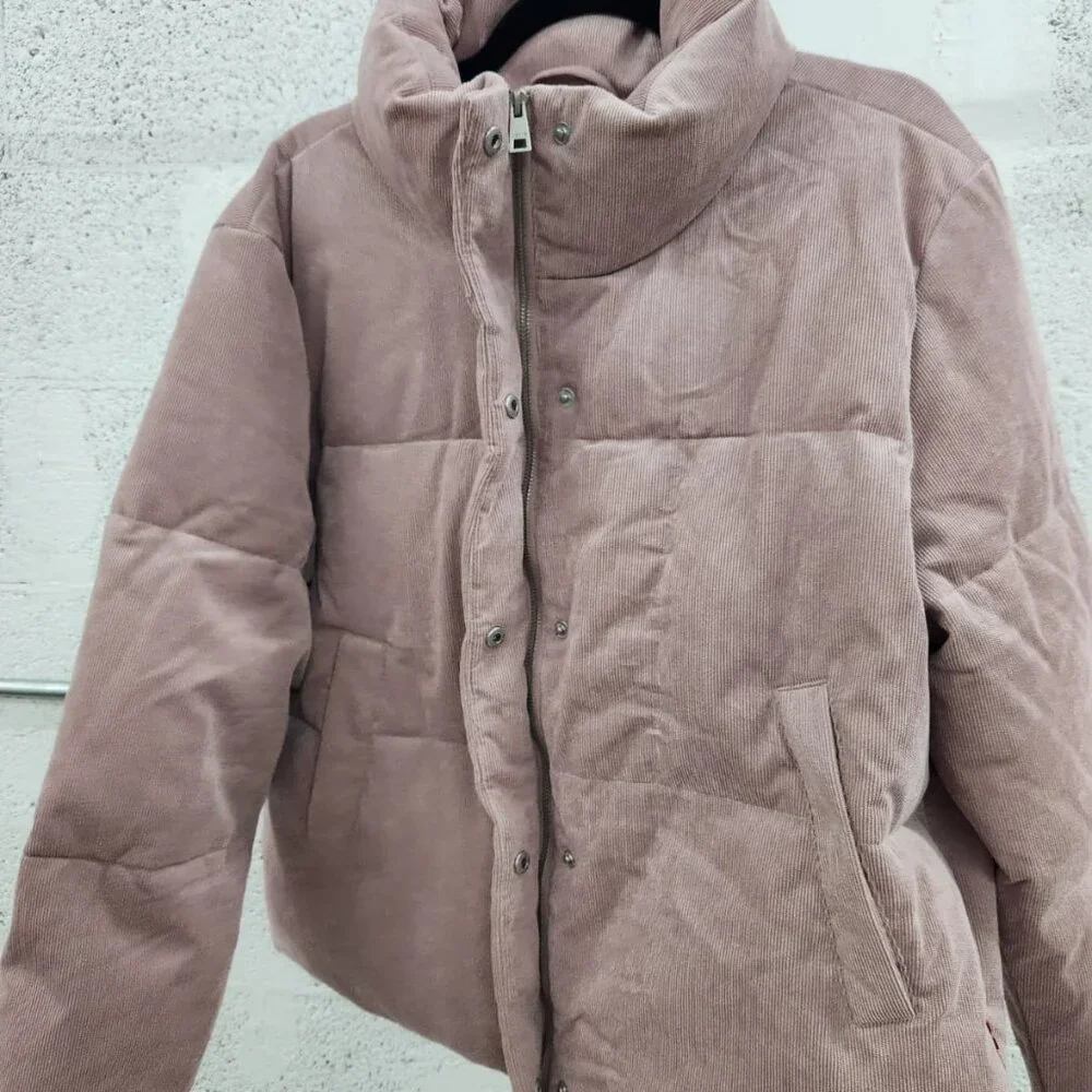 Levi’s Women’s Corduroy Puffer Jacket Mauve Pink Size XL - Picture 7 of 9